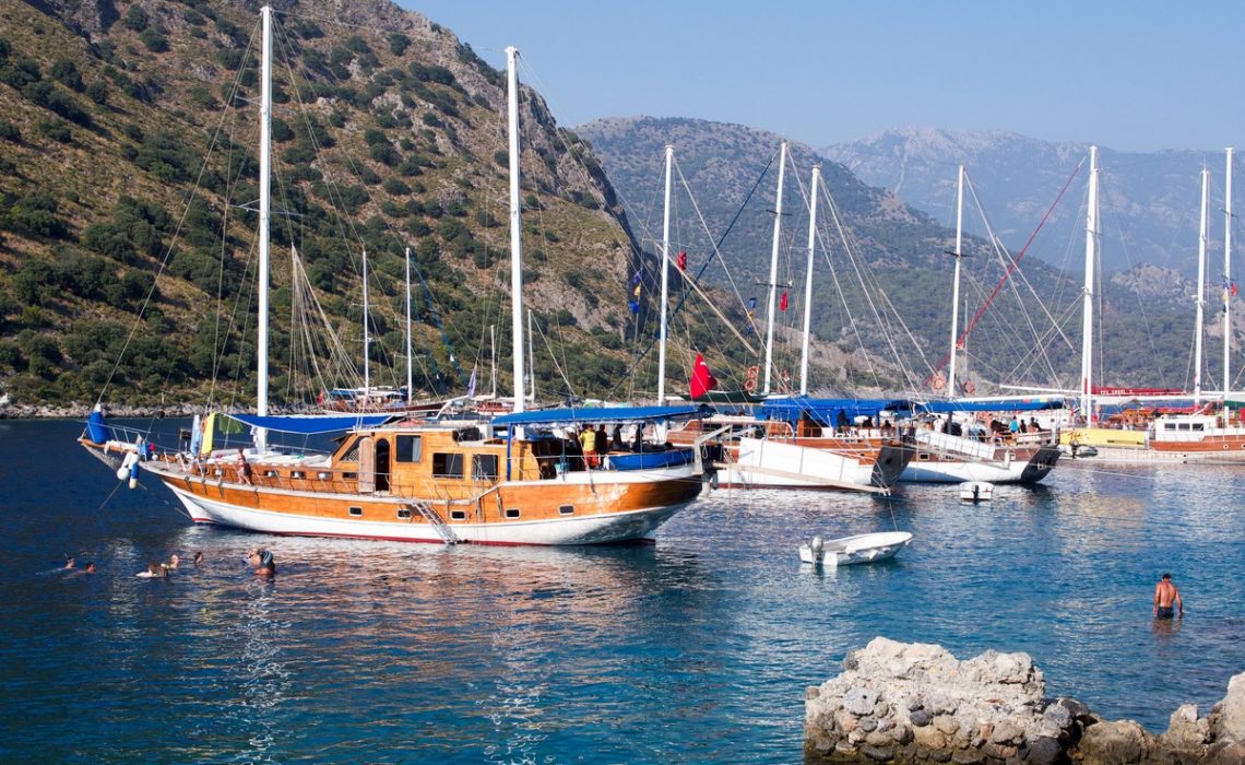 yachting holidays aegean